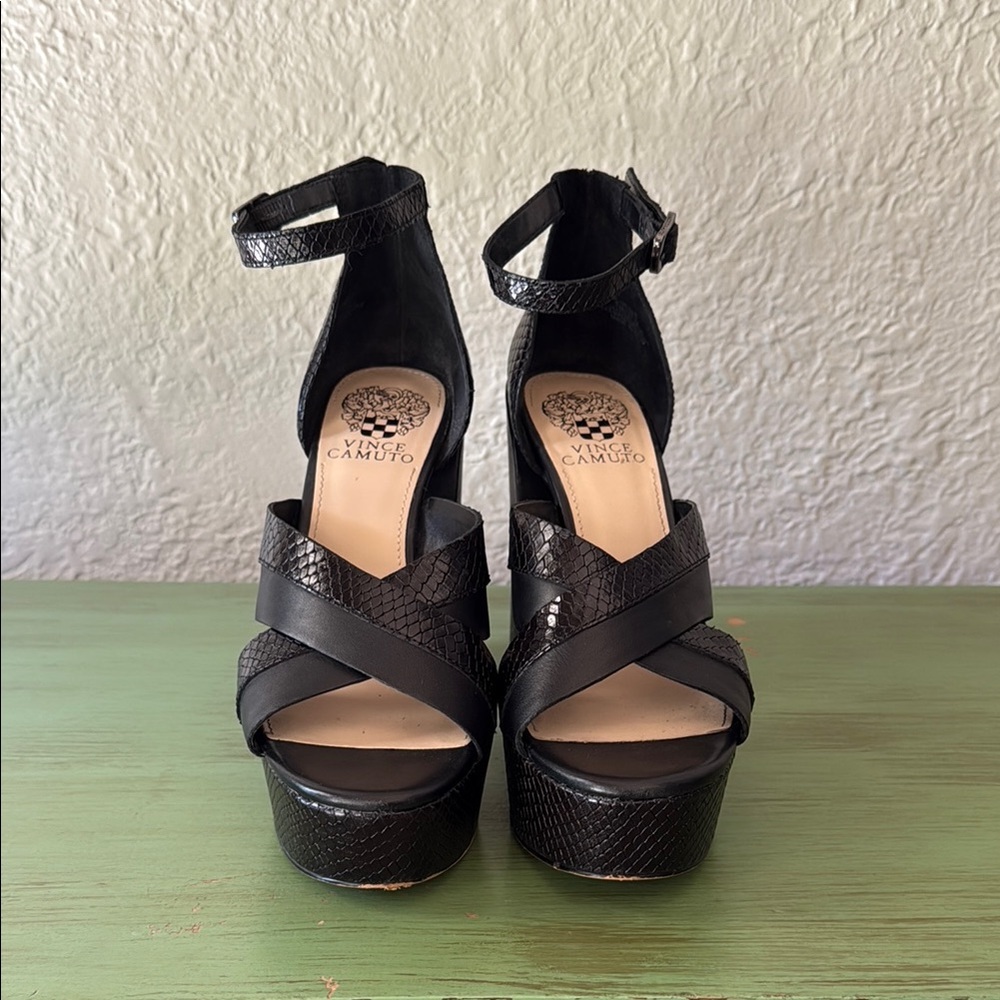 Vince Camuto Black Platform Sandals